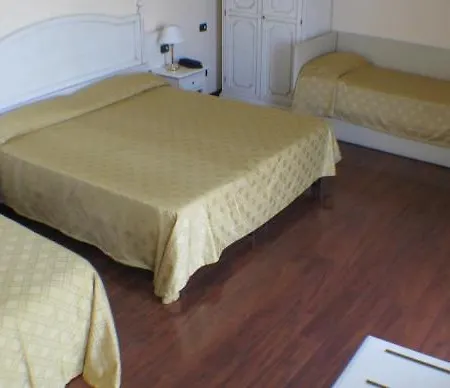 International Hotel Iseo