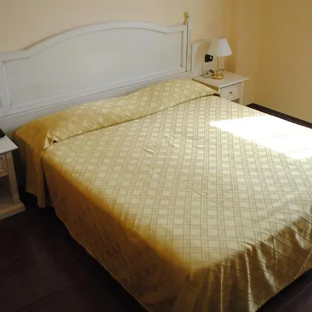 International 3* Iseo