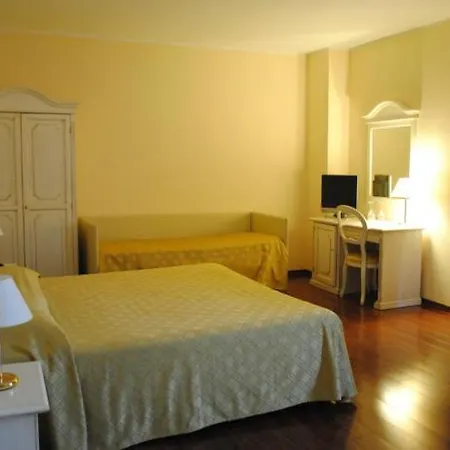 International 3* Iseo